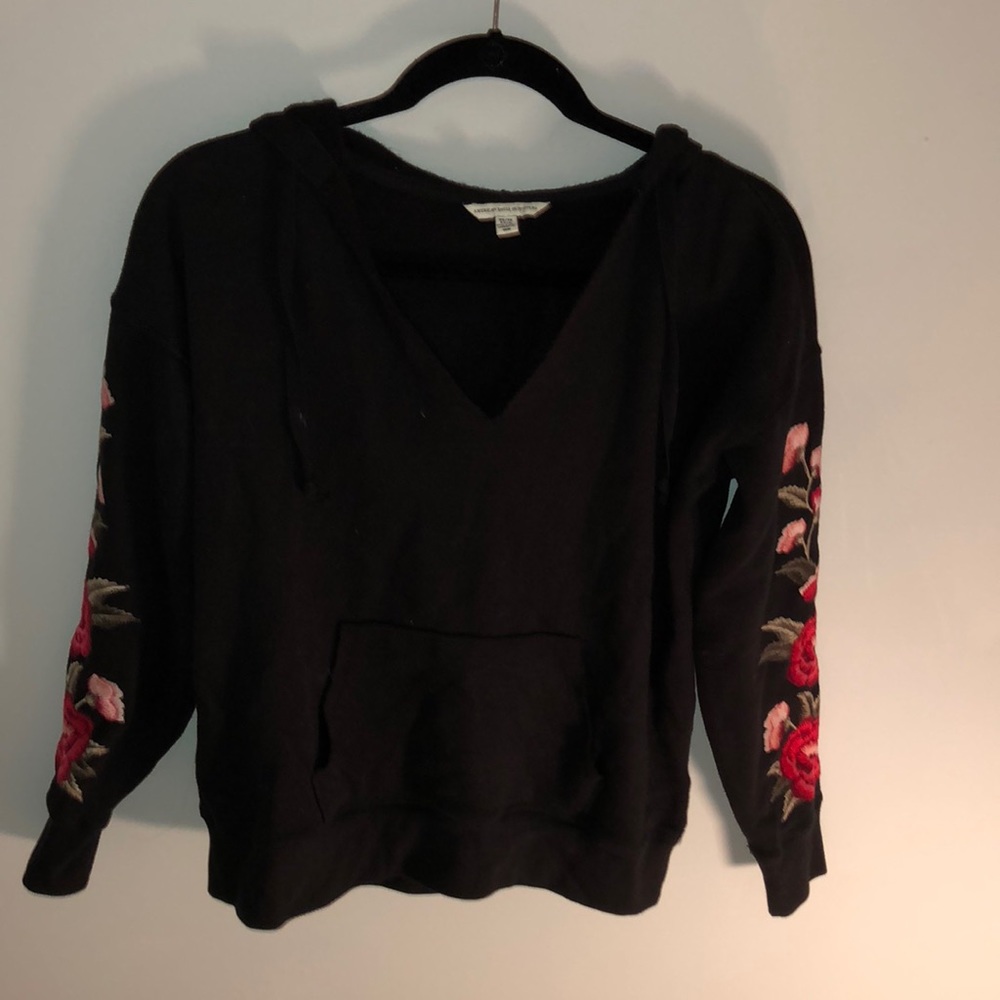 American Eagle sweatshirt